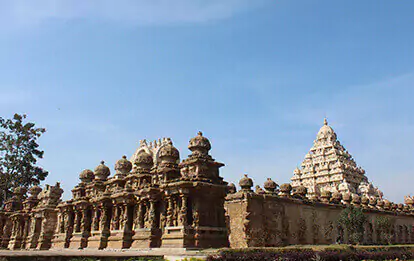 Hire a Cab from Chennai and Visit Kancheepuram