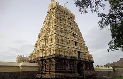 Book a Cab from Chennai and Visit Vellore - Golden Temple